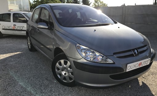 Peugeot 307 1.6 HDI 90 2005 - vue 3