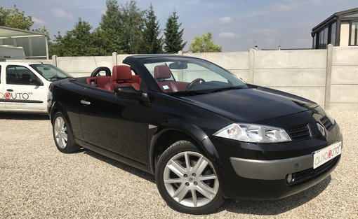 Renault Megane Cc 1.9 DCI 120 Ch luxe dynamqiue karman 2004 - vue 3