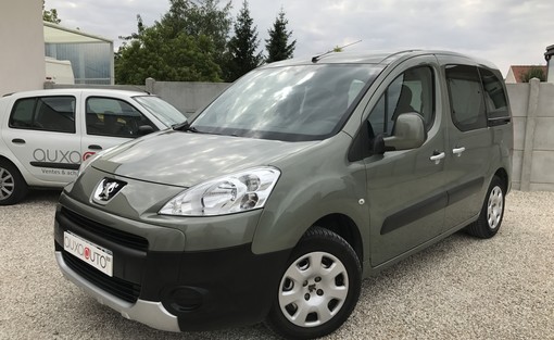 Peugeot Partner Tepee 1.6 HDI 75 2010 - vue 2