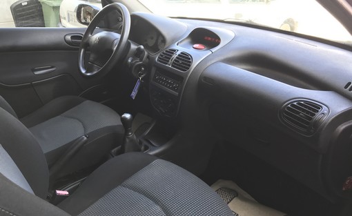 Peugeot 206 SW 1.4 2003 - vue 5