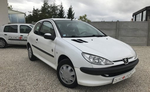 Peugeot 206 1.1 Pop Art 2004 - vue 3