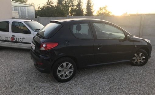Peugeot 206+ 1.1 2009 - vue 2