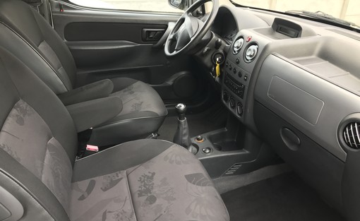 Peugeot Partner 1.6 HDI 75 2008 - vue 5