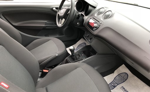 SEAT Ibiza 1.4 TDI 80 ecomotive 2010 - vue 4