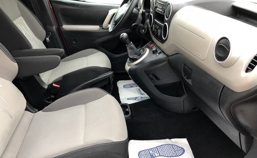 Peugeot Partner 1.6 HDI 75 2013 - vue 4