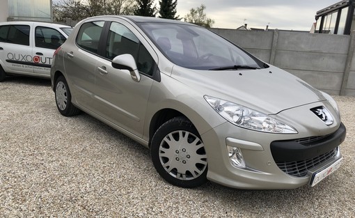Peugeot 308 2.0 HDI Bva 2008 - vue 2