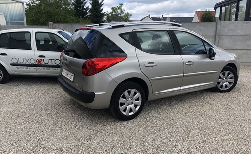 Peugeot 207 SW 1.6 HDI 92 2009 - vue 2