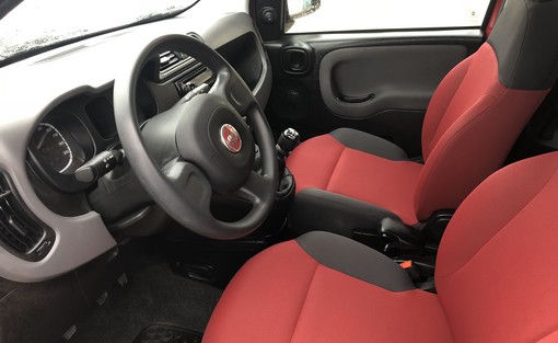 Fiat Panda 1.2 69 Ch 2016 - vue 4