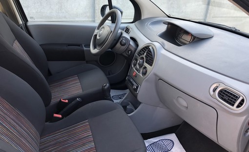 Renault Modus 1.2 2010 - vue 4