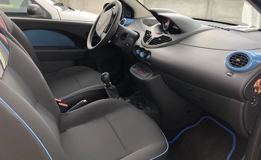 Renault Twingo 1.2 Authentique 2012 - vue 4