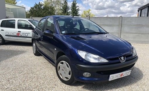 Peugeot 206 1.4 2001 - vue 3