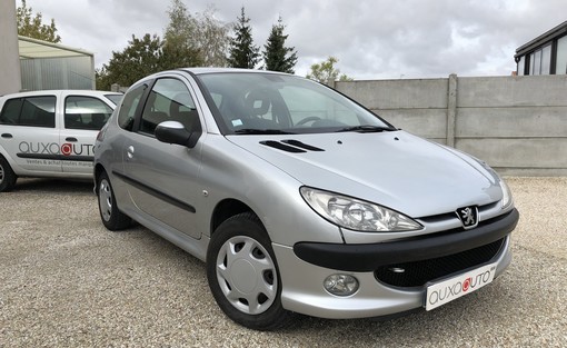 Peugeot 206 1.4 HDI trendy 2009 - vue 3