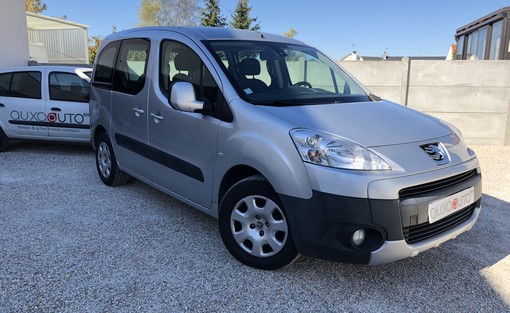 Peugeot Partner 1.6 HDI 75 2011 - vue 3