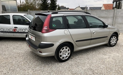 Peugeot 206 1.4 Sw 2006 - vue 3