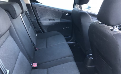 Peugeot 207 1.6 HDI 90 Ch 2008 - vue 5