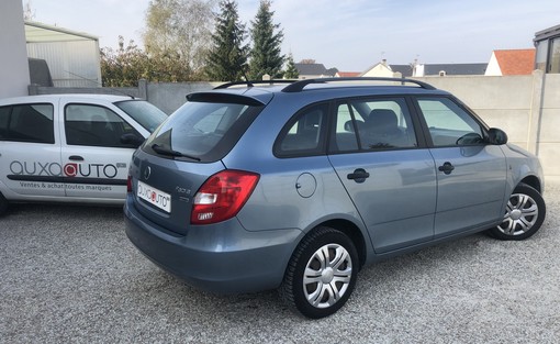 Skoda Fabia 1.2 TDI 75ch 2012 - vue 2