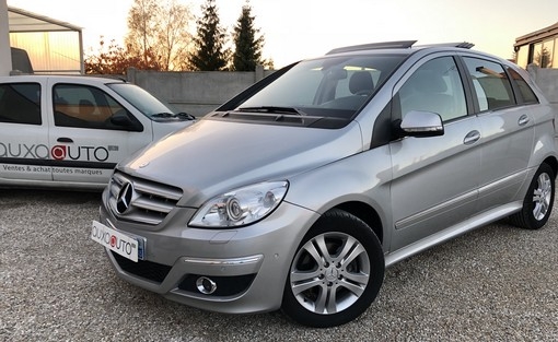Mercedes-Benz B200 2010
