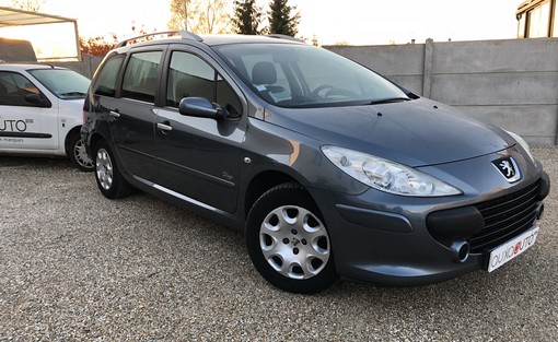 Peugeot 307 1.6 HDI 90 Sw 2008 - vue 3