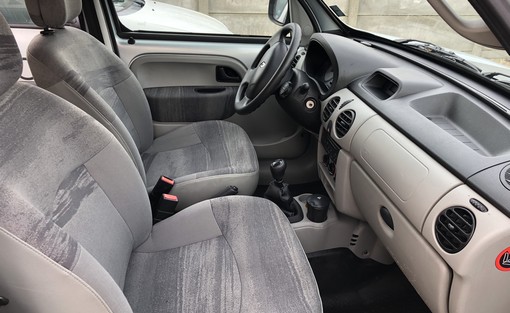 Renault Kangoo 1.2 privilege 2003 - vue 4