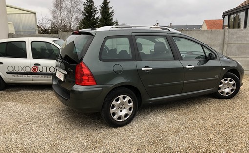 Peugeot 307 1.6 HDI 90 Sw dsign 2007 - vue 2