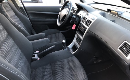 Peugeot 307 1.6 HDI 90 Sw dsign 2007 - vue 4