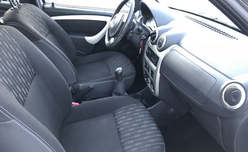 Dacia Logan Mcv 1.5 DCI 90 2012 - vue 4