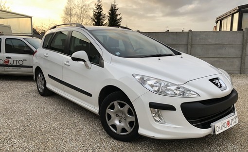 Peugeot 308 SW 1.6 HDI 92 2011 - vue 3