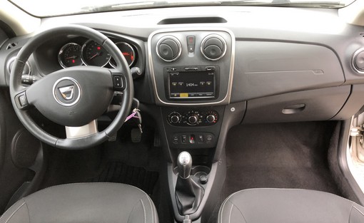 Dacia Dacia Logan Mcv 1.5 DCI 90ch laureate 2014 - vue 6