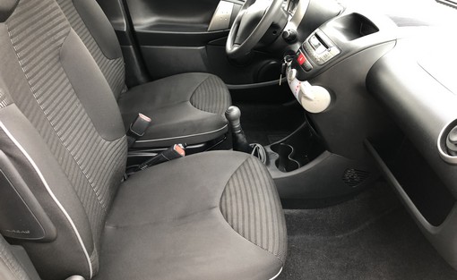 Peugeot 107 1.0 active 2014 - vue 4
