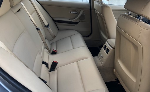 BMW 320D Xdrive Touring 2008 - vue 5