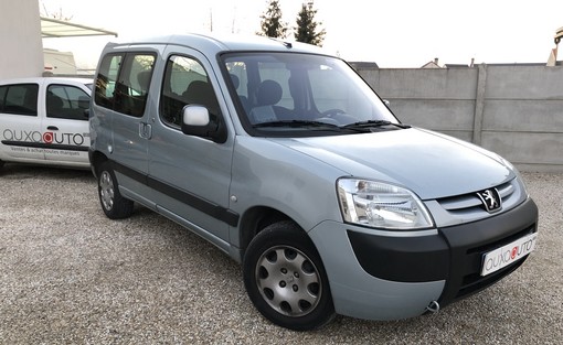 Peugeot Partner 1.4 75 Ch 2003 - vue 3