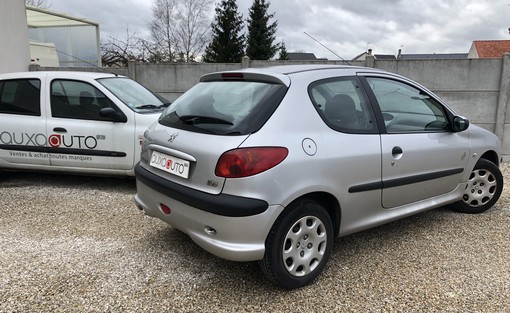 Peugeot 206 1.4 HDI generation 2009 - vue 2