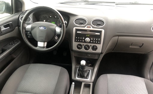 Ford Focus 115 Ch 1.6 TDCI clipper 2006 - vue 6