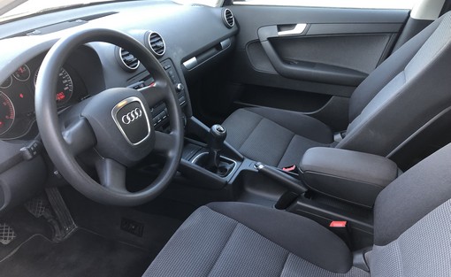 Audi A3 1.9 TDI 105 2008 - vue 6