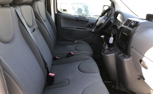 Peugeot Expert 1.6 90 Ch 2010 - vue 5
