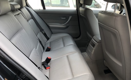 BMW 320I 2005 - vue 5