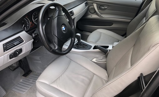 BMW 320I 2005 - vue 7