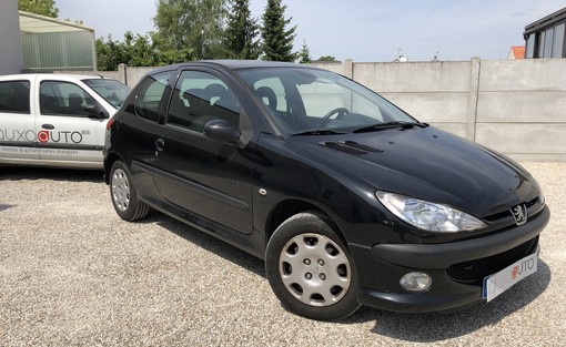 Peugeot 206 1.4 HDI 70 2008 - vue 3