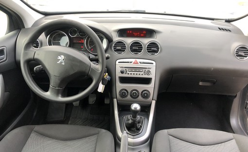 Peugeot 308 SW 1.6 HDI 92 Ch access 2012 - vue 6