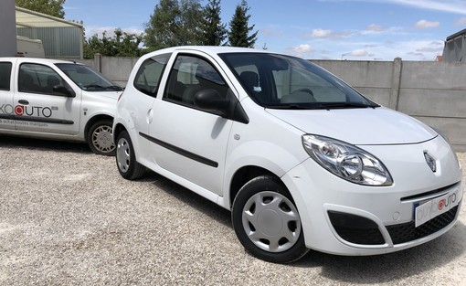 Renault Twingo 1.5 DCI 65 2009 - vue 3