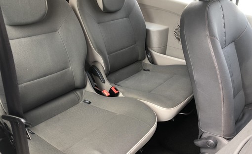 Renault Twingo 1.5 DCI 65 2009 - vue 5