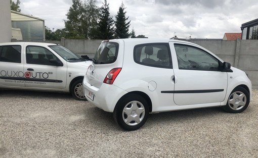 Renault Twingo 1.5 DCI 65 2010 - vue 2