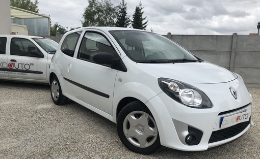 Renault Twingo 1.5 DCI 65 2010 - vue 3