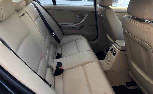 BMW 318D 2006 - vue 5