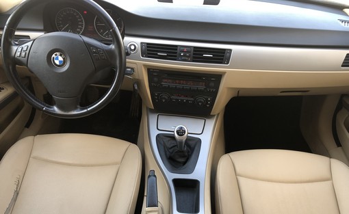 BMW 318D 2006 - vue 6