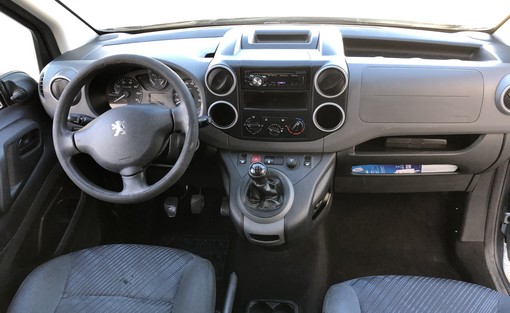 Peugeot Partner 1.6 HDI 75 2012 - vue 6