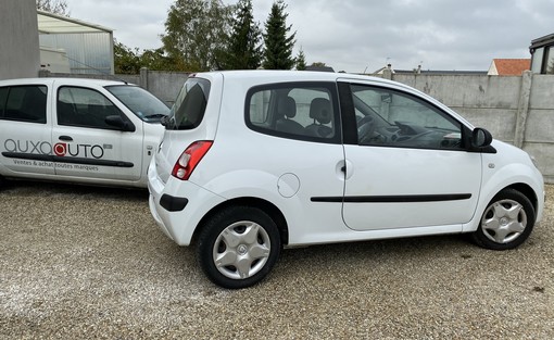 Renault Twingo 1.5 DCI 65 authentique 2010 - vue 2