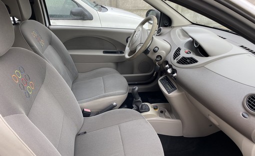 Renault Twingo 1.5 DCI 65 authentique 2010 - vue 4