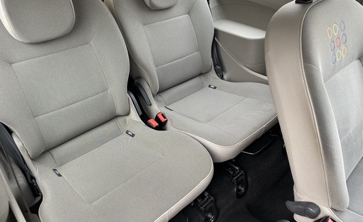 Renault Twingo 1.5 DCI 65 authentique 2010 - vue 5