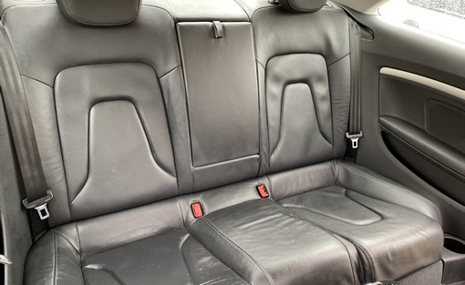 Audi A5 2.7 TDI 190 Ch 2007 - vue 5